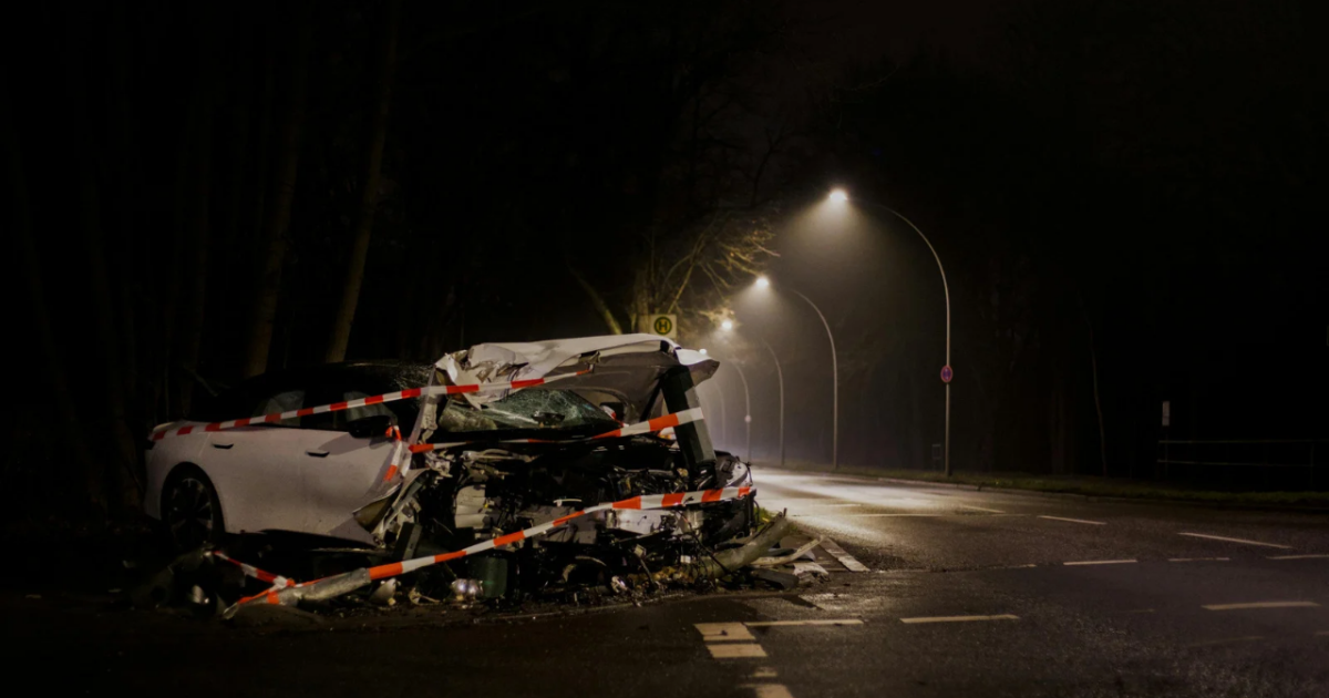 Teal Corporate Business Conference Zoom Virtual Background_20260404_154103_0001